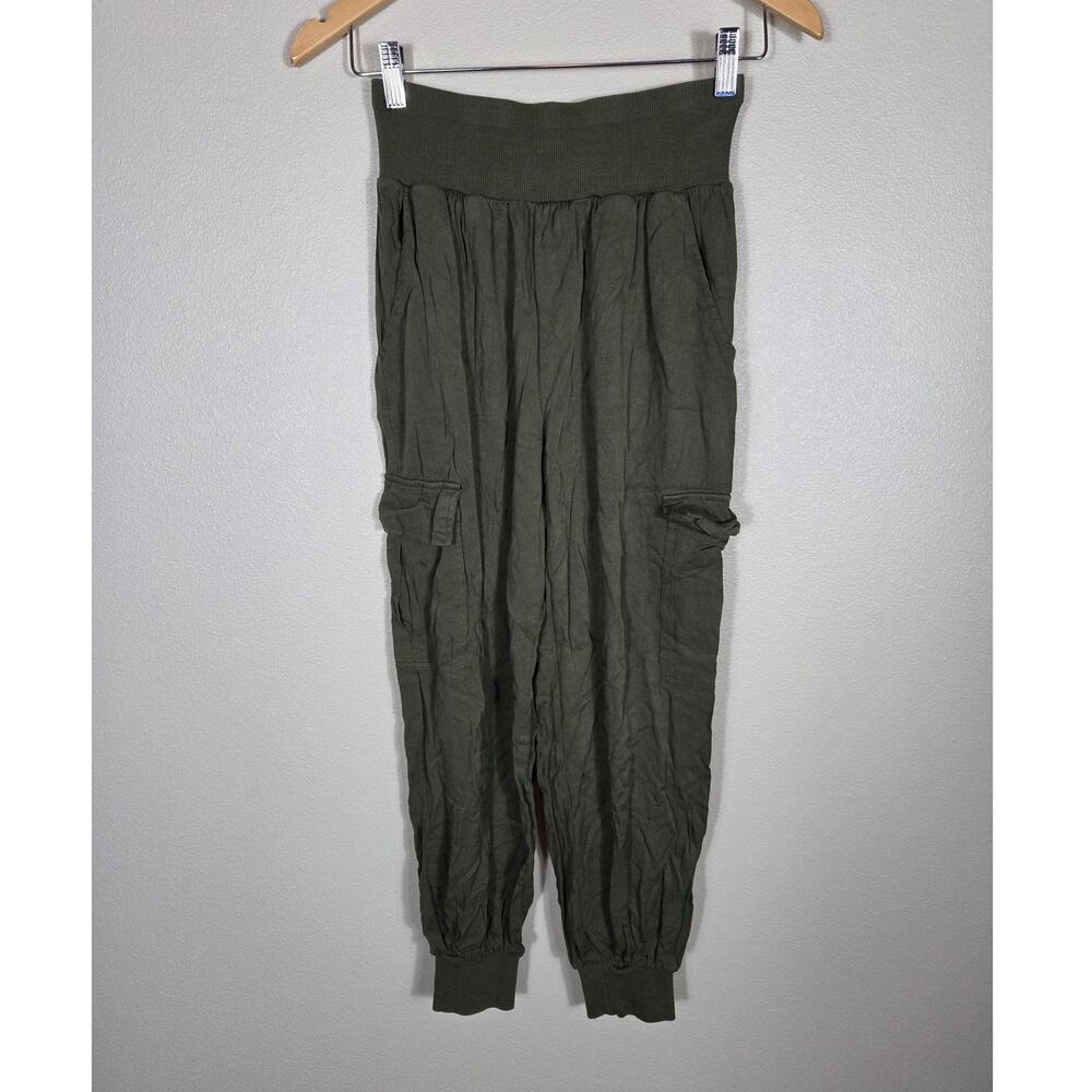 C&C California Woman's Elevated Green Cargo Joggers Size Small